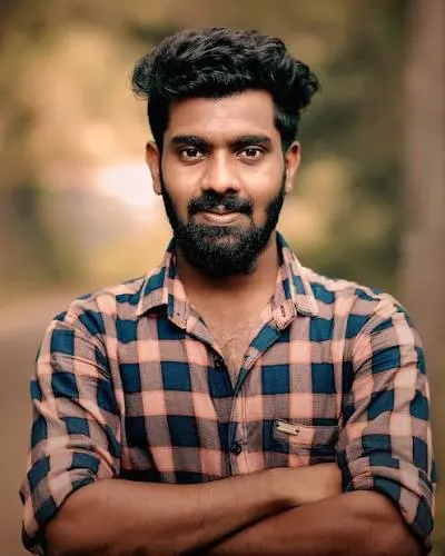 D M ලලින් දිසානායක මහතා